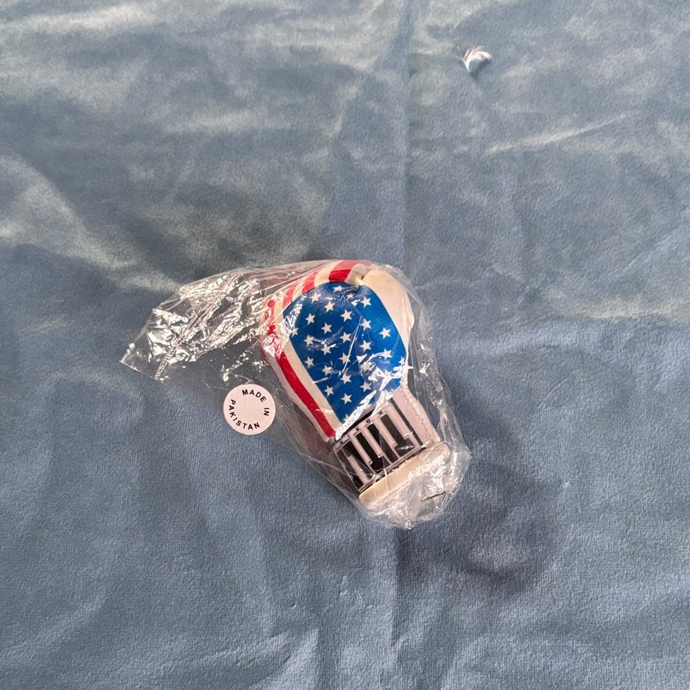 American Flag Title Boxing Glove Themed Keychain